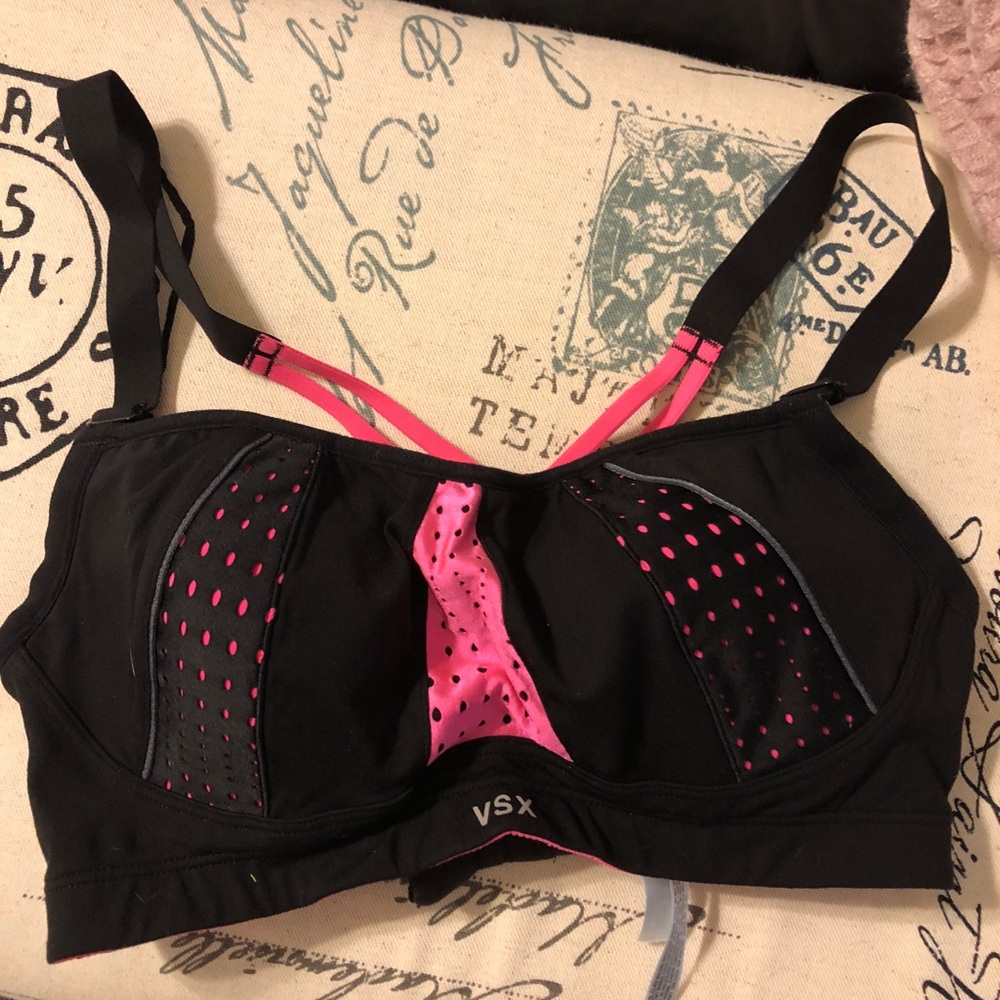 Victoria Secret Sport Push Up